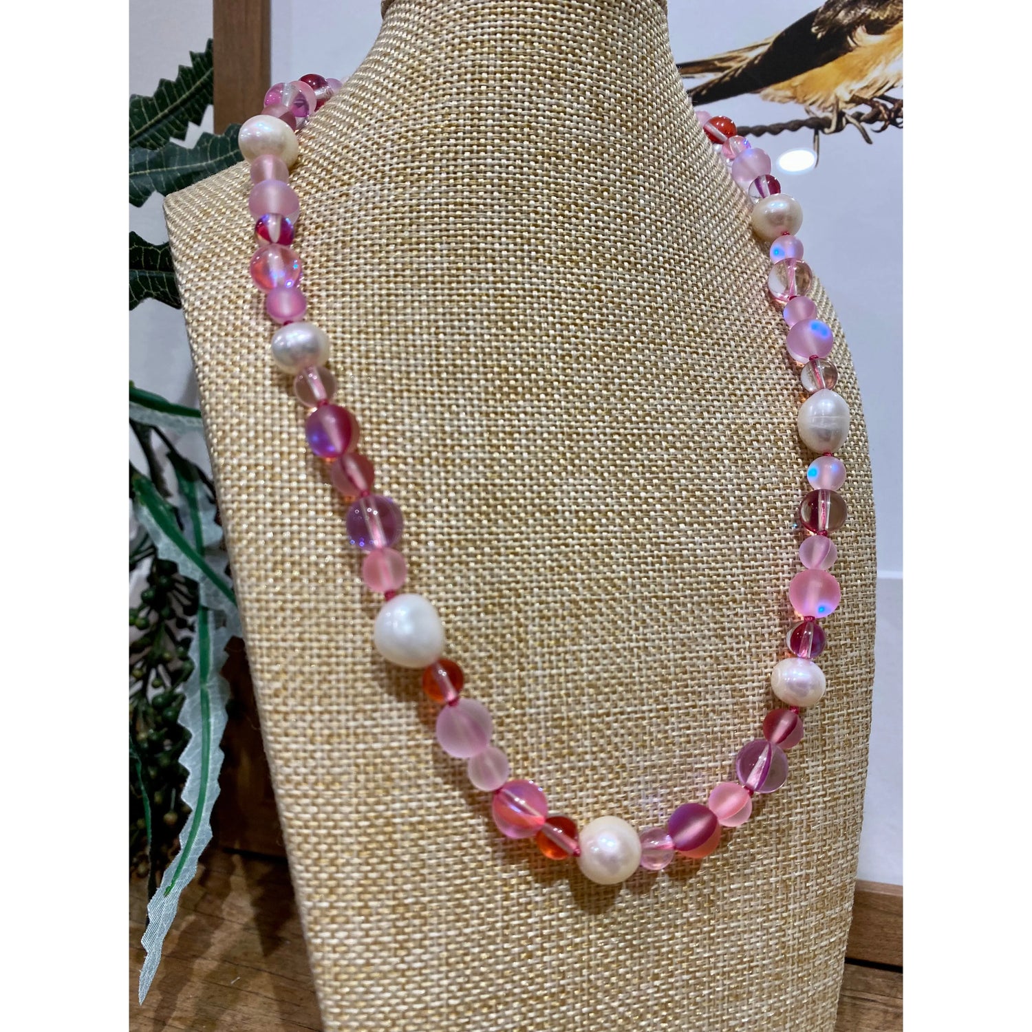 Freshwater Pearl and pink Crystal Necklace 