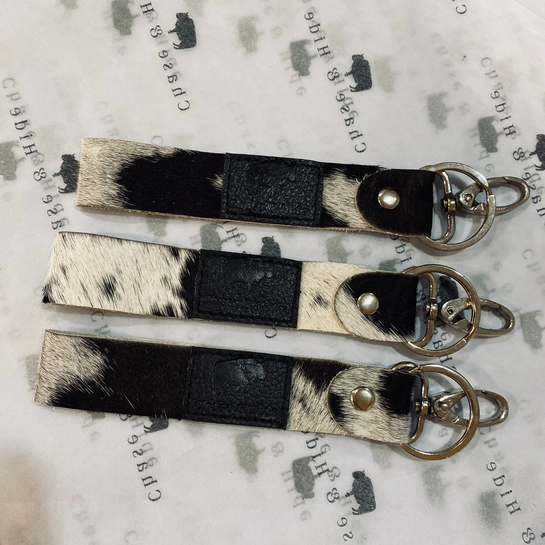 Long Black Chase &amp; Hide Key Chain: ASSORTED