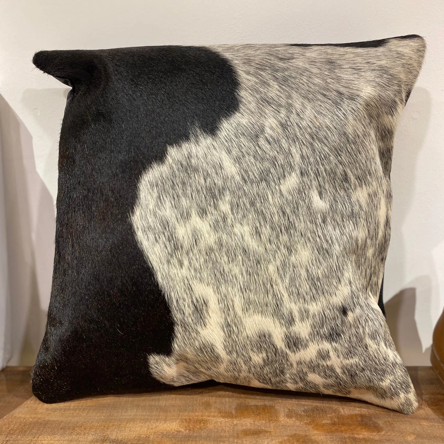 Hide and leather Cushion 