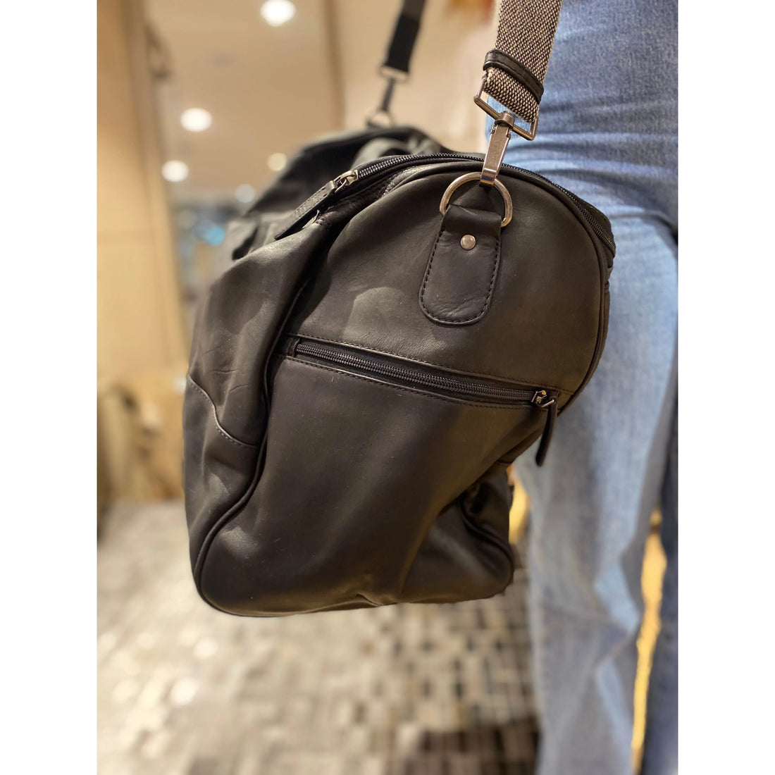 Large Black Leather Travel Bag 