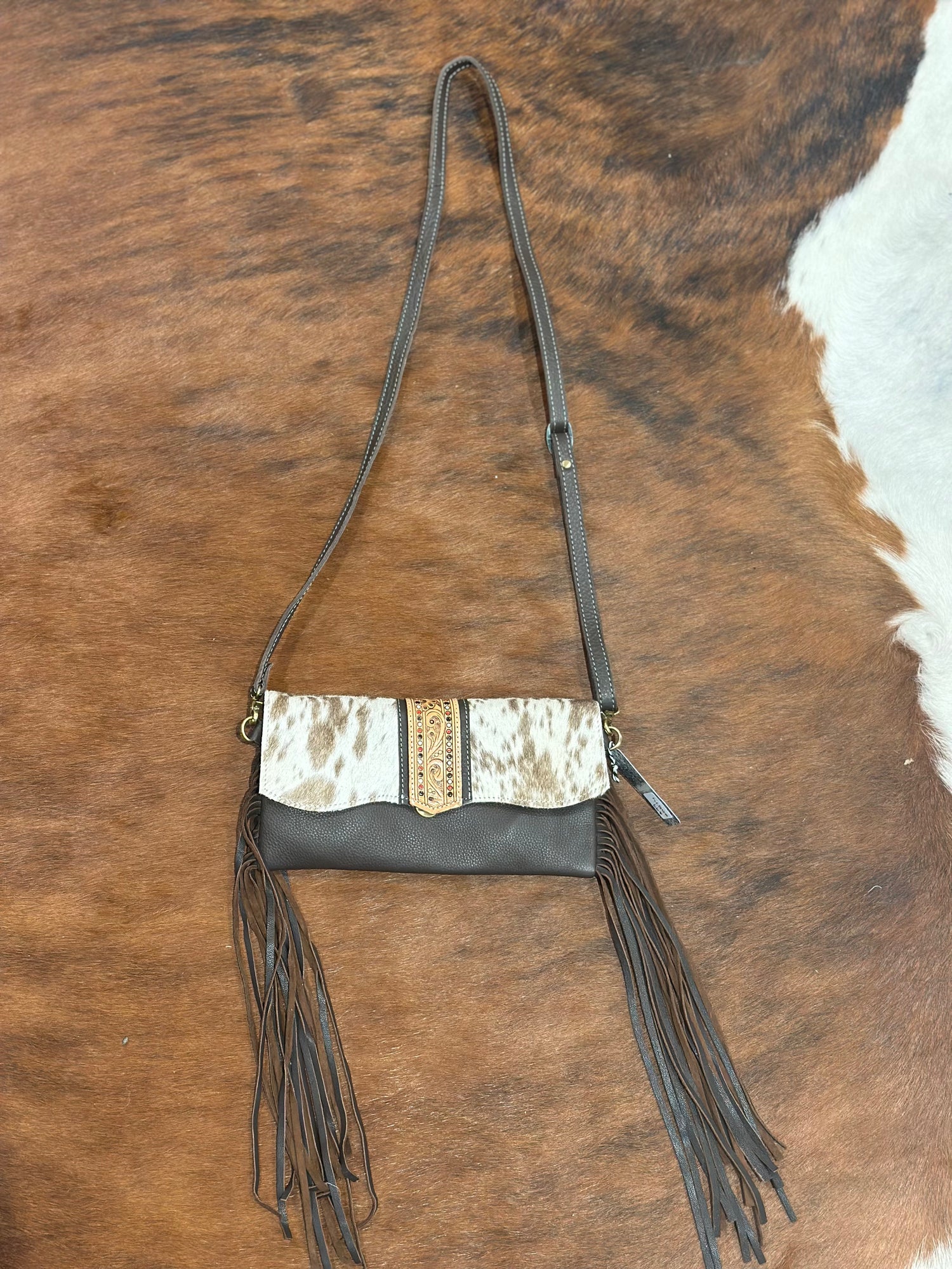 Hand Painted Tooling Leather Flap Cowhide Bag With Fringes – AB74