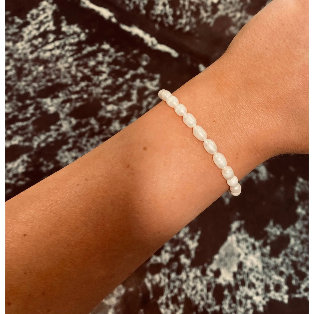 Rice Pearl Stretch Bracelet 