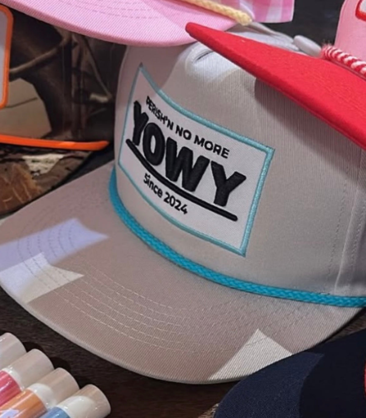 Yowy Caps