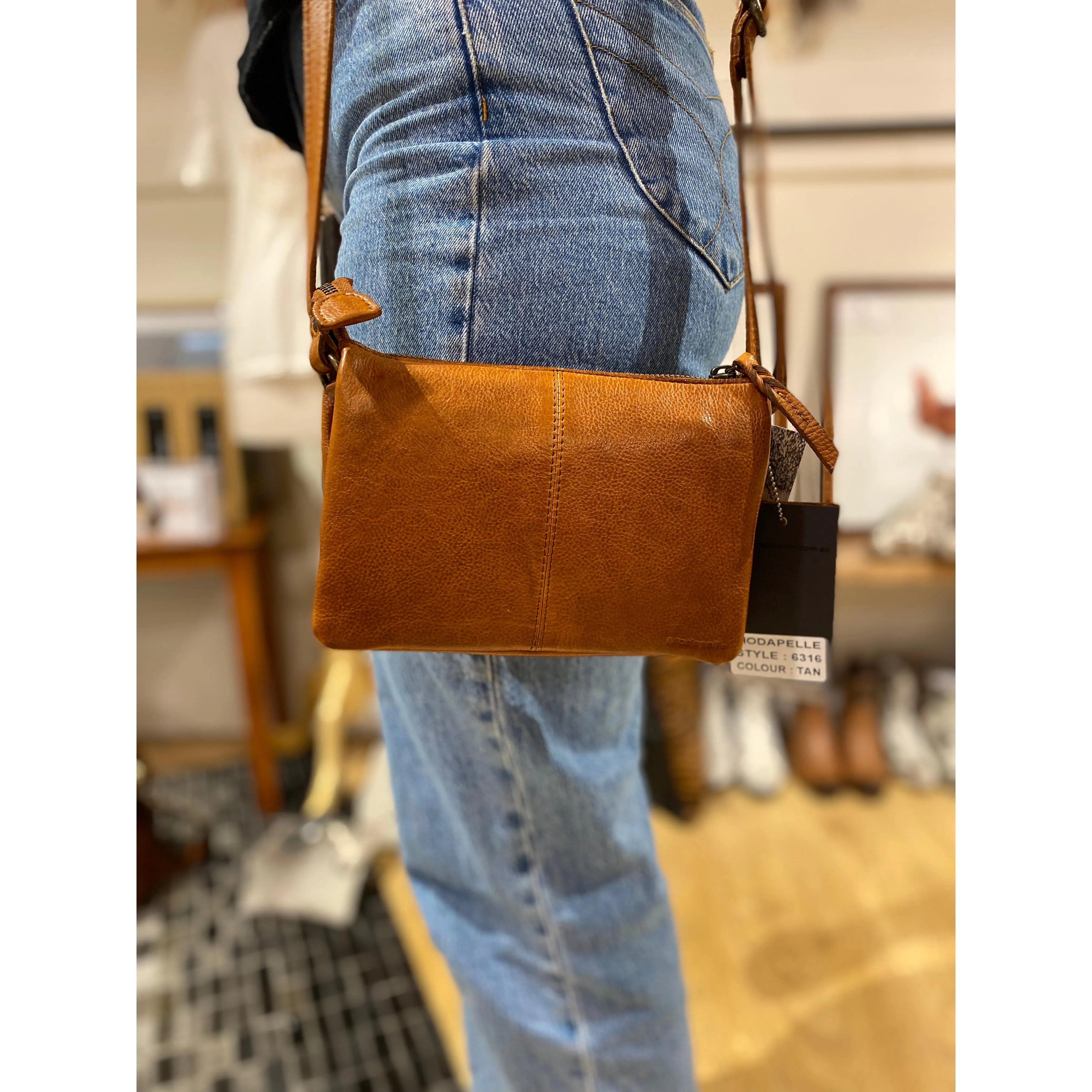 Tan Leather Shoulder Bag 