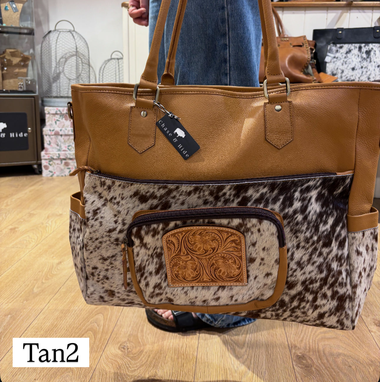 Cowhide and tooling leather nappy / Large Bag 