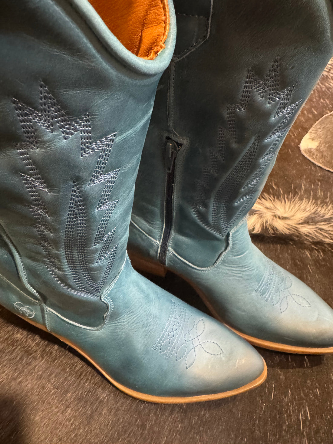 La Pintura Varsy blue cowboy boots