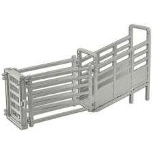 Cattle Yard Loading Ramp Set – Chase & Hide