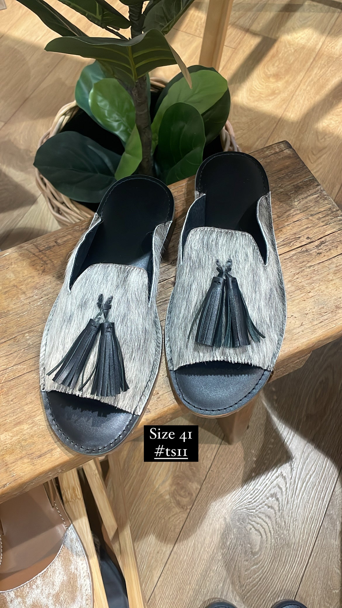 Hide Slide Shoes