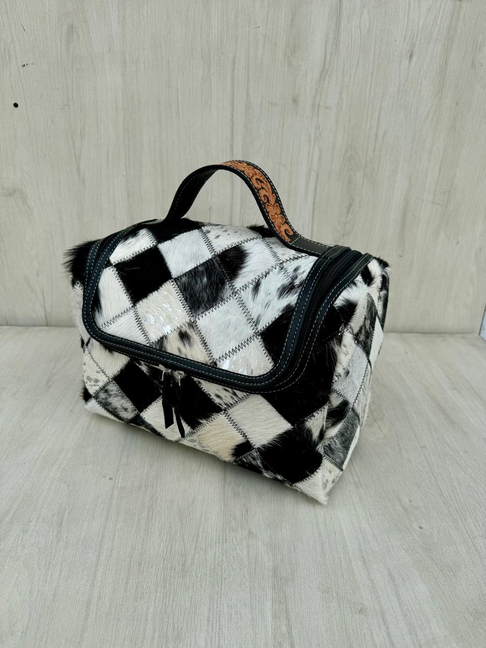 Patchwork Cowhide and Tooling Leather Toiletries Bag – AT66