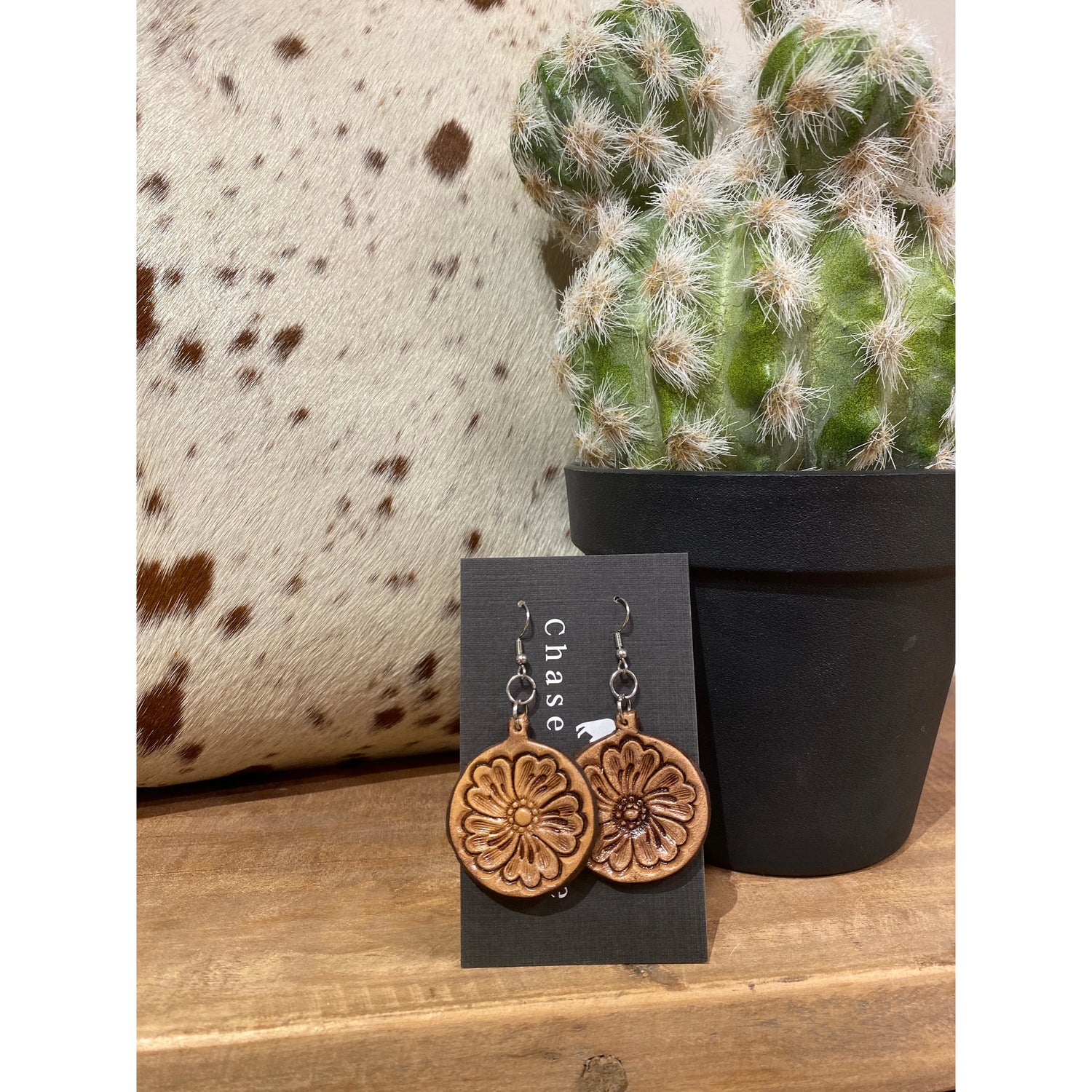 Tooled Leather Circle Drop Earrings 