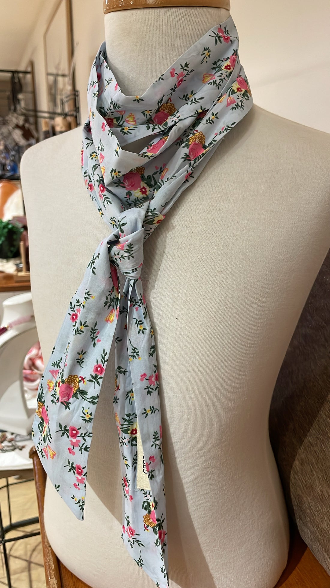 Floral Neck Tie 