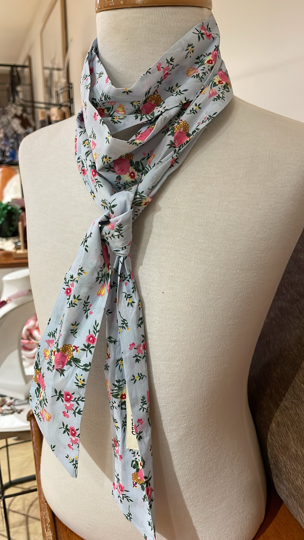 Floral Neck Tie 