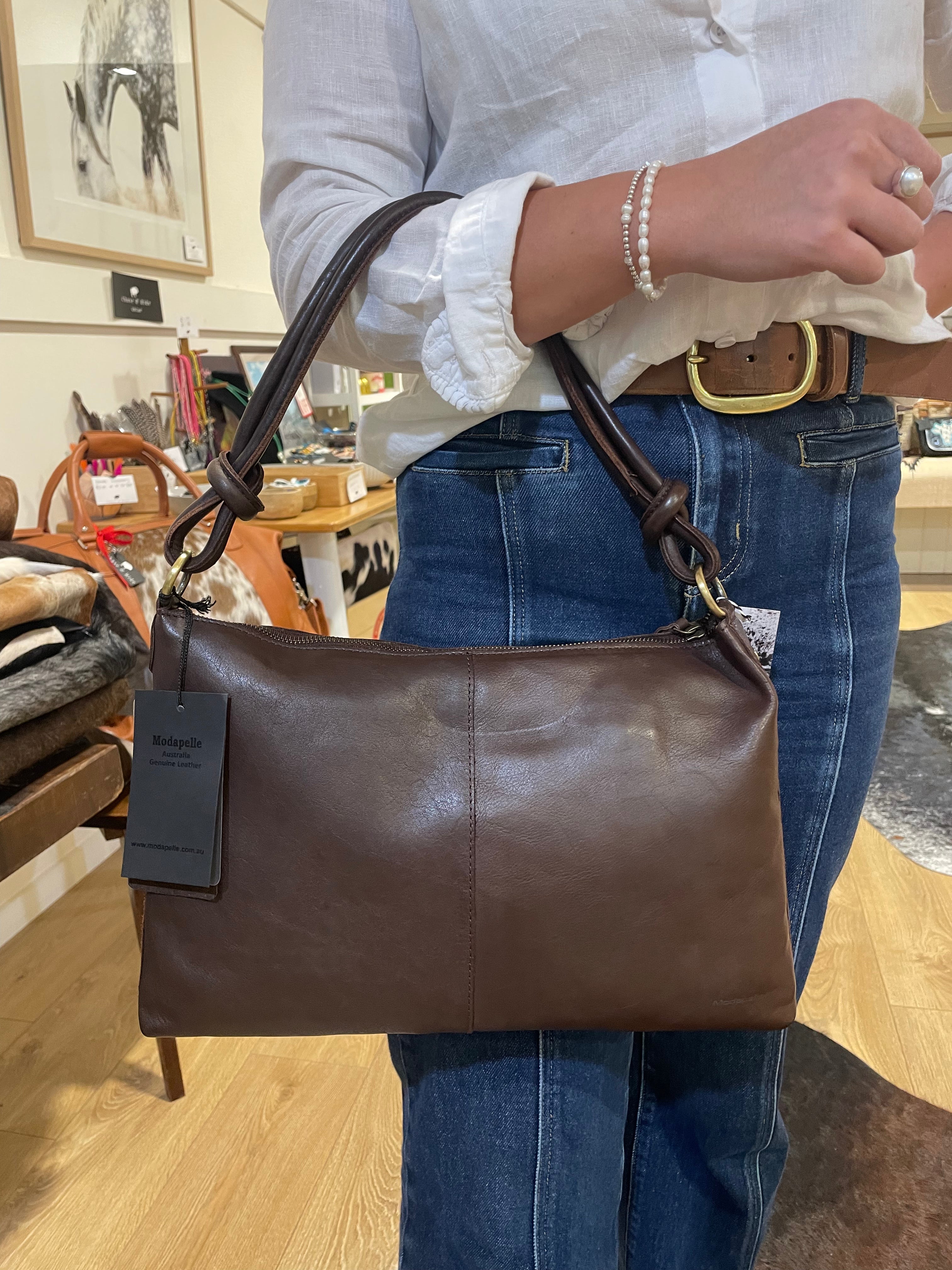 Knotted Shoulder Bag 