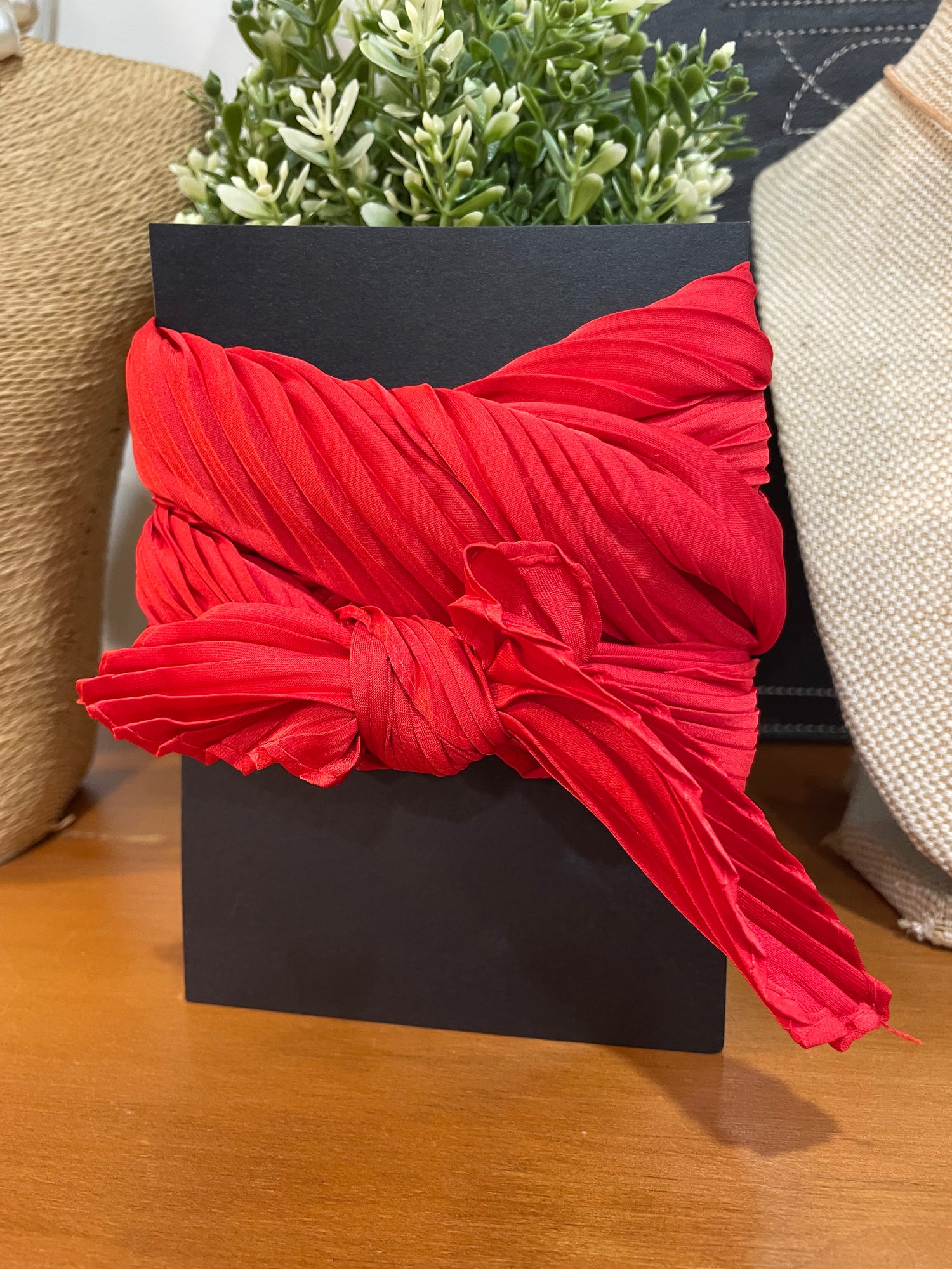 Pleated Silk Twilly Neck Ties 