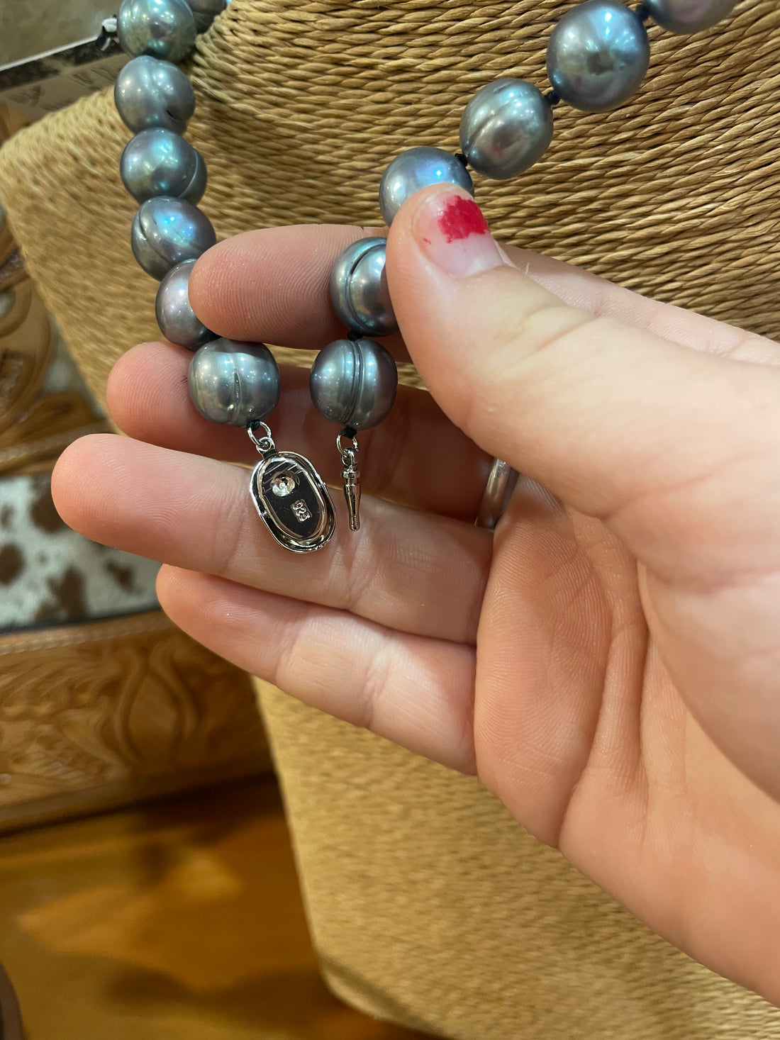 Black Derp Blue Pearl Necklace 