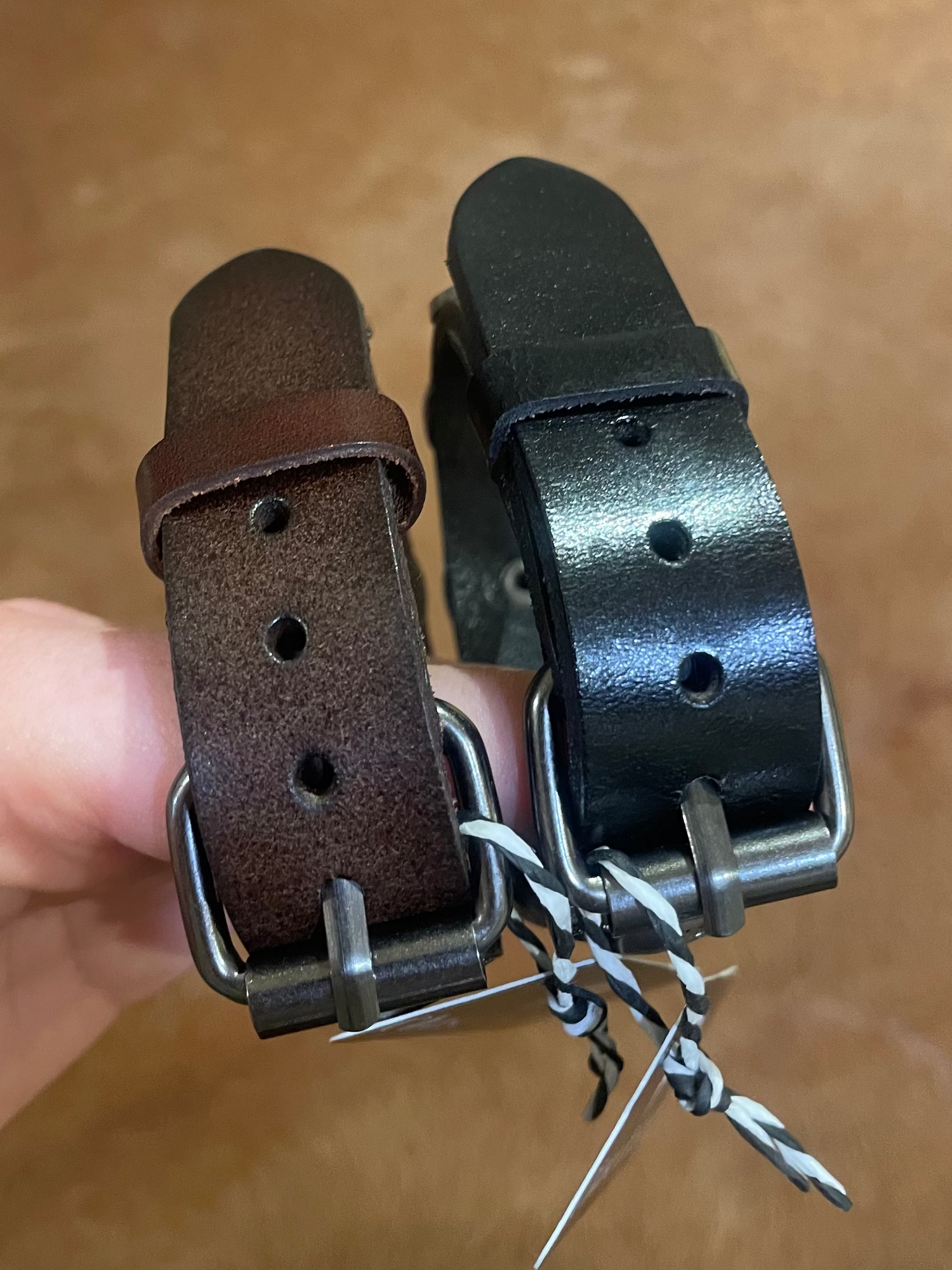 Leather cuff 