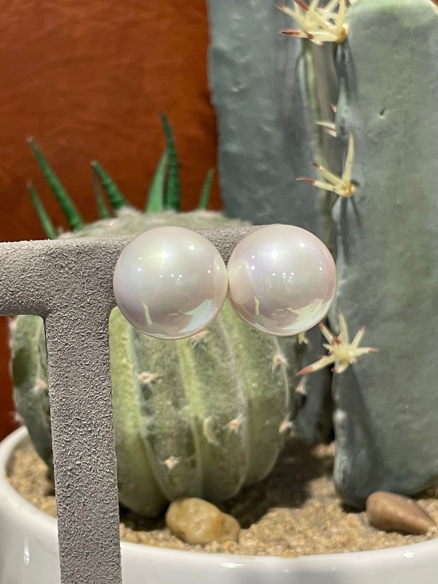 Glass Pearl Studs 18mm 