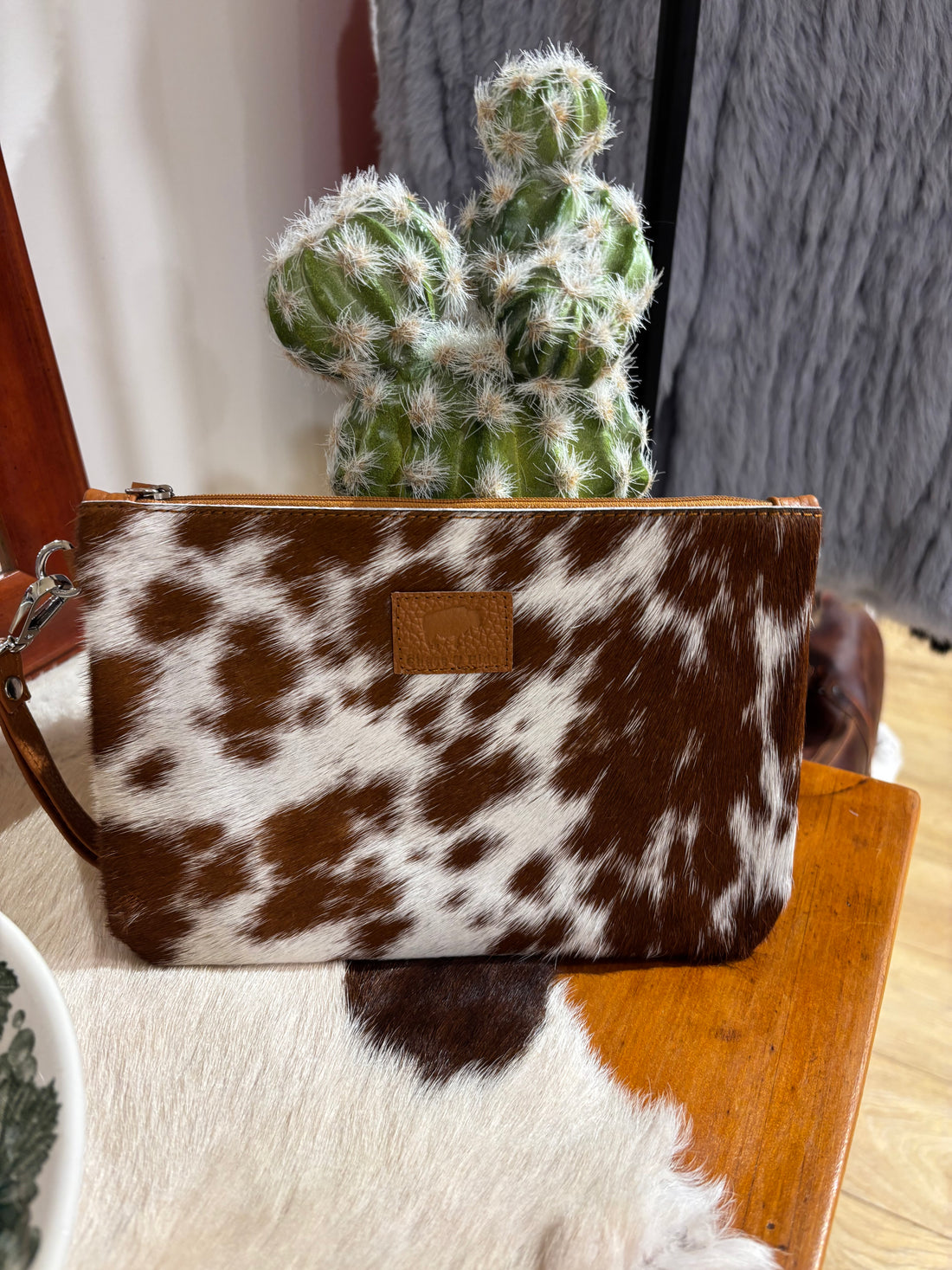 Large Hide Clutch 