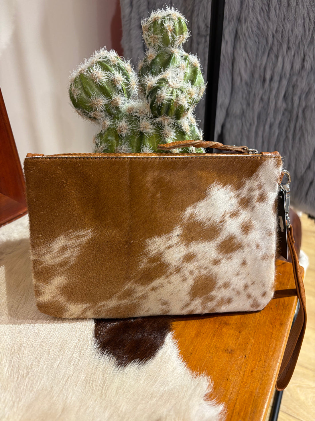 Large Hide Clutch 