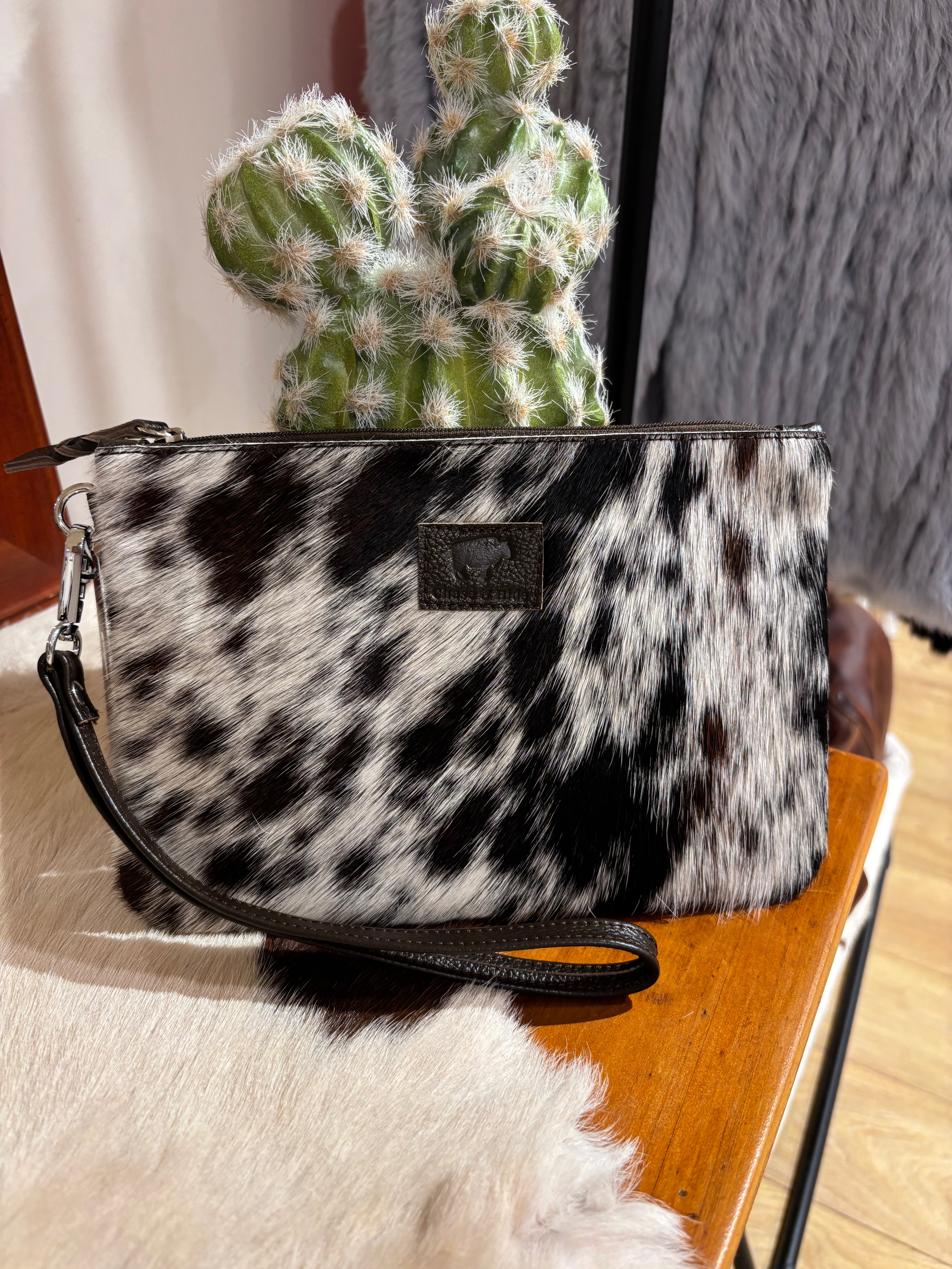 Large Hide Clutch 