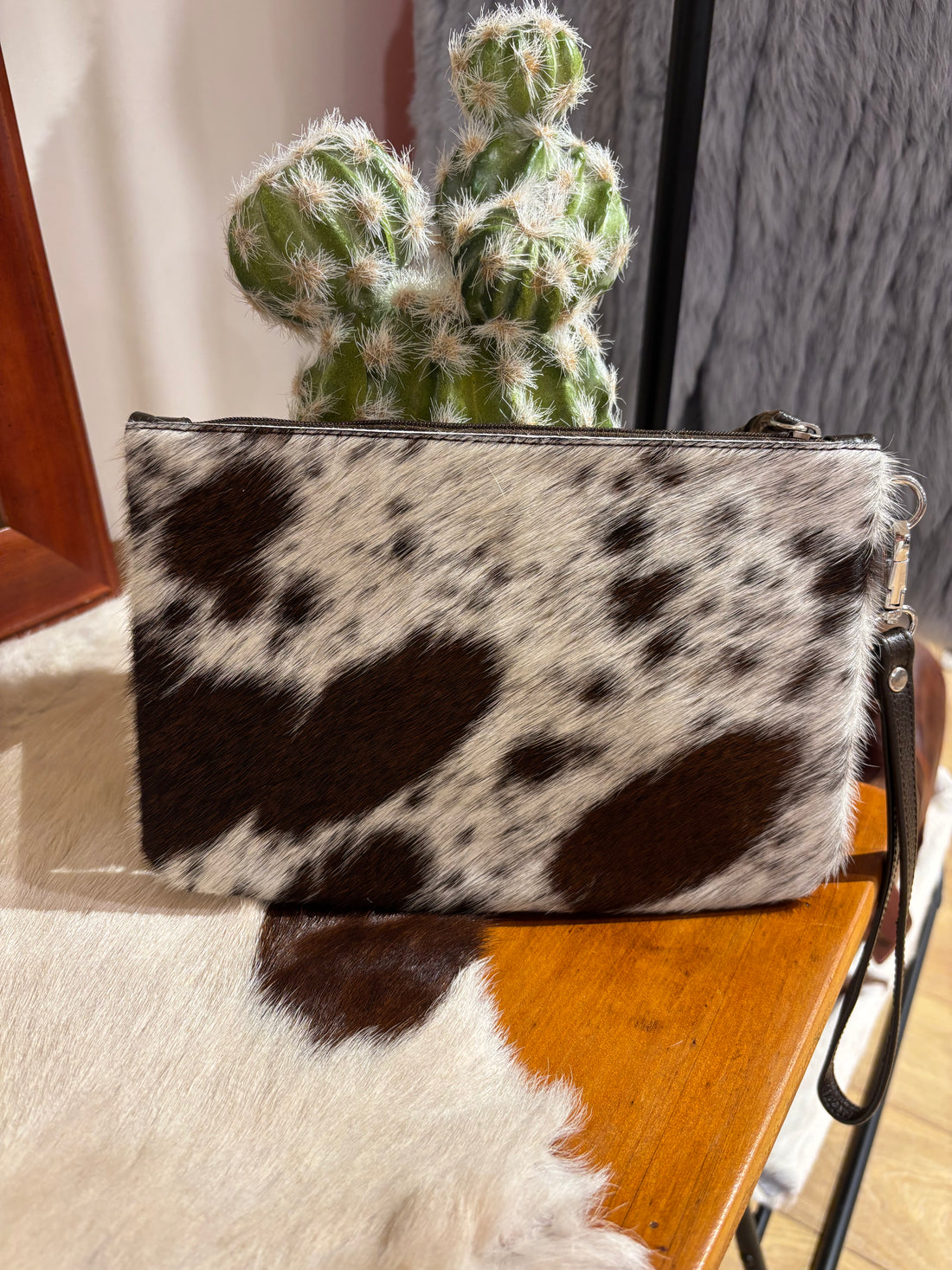 Large Hide Clutch 