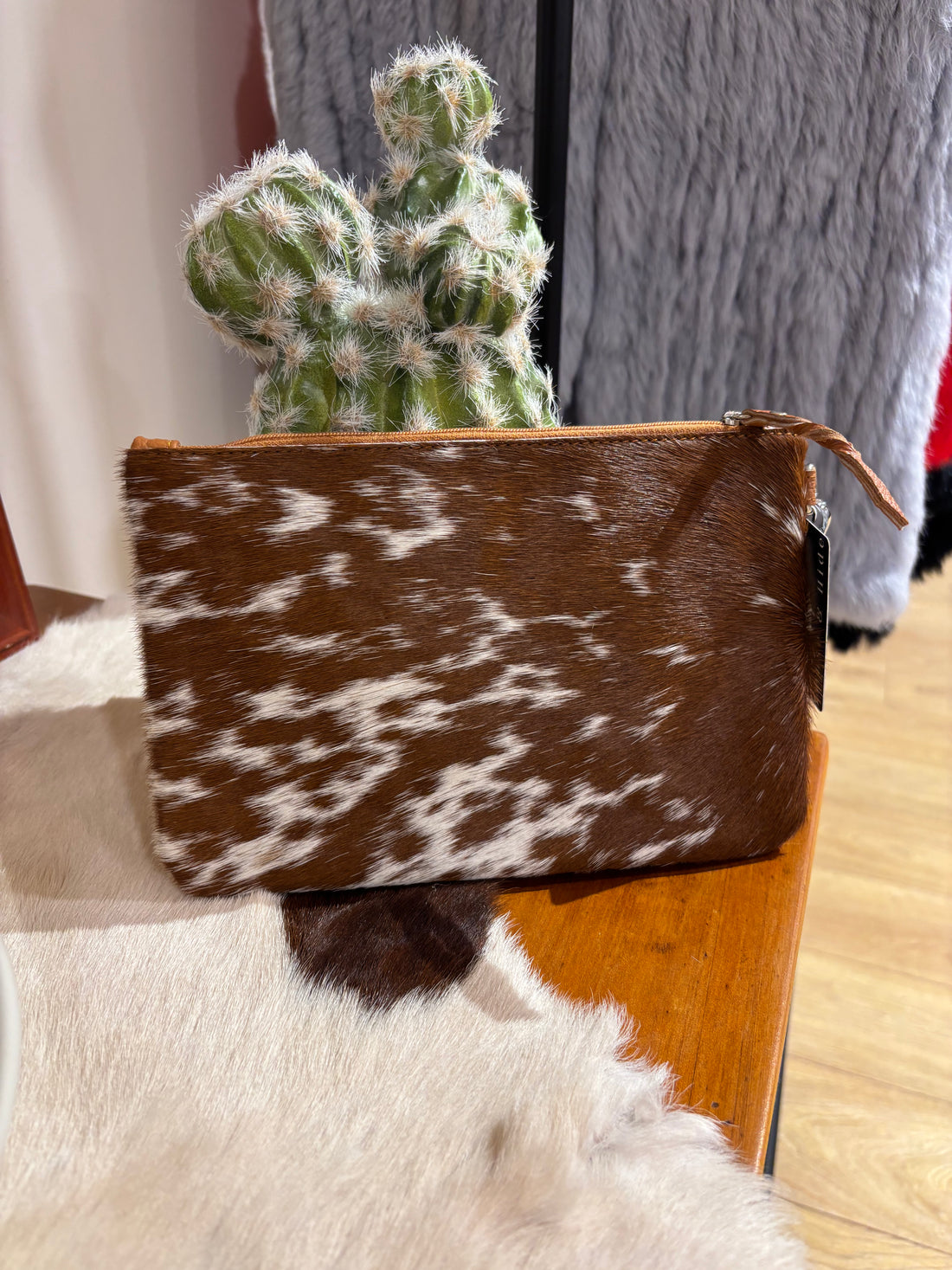 Large Hide Clutch 