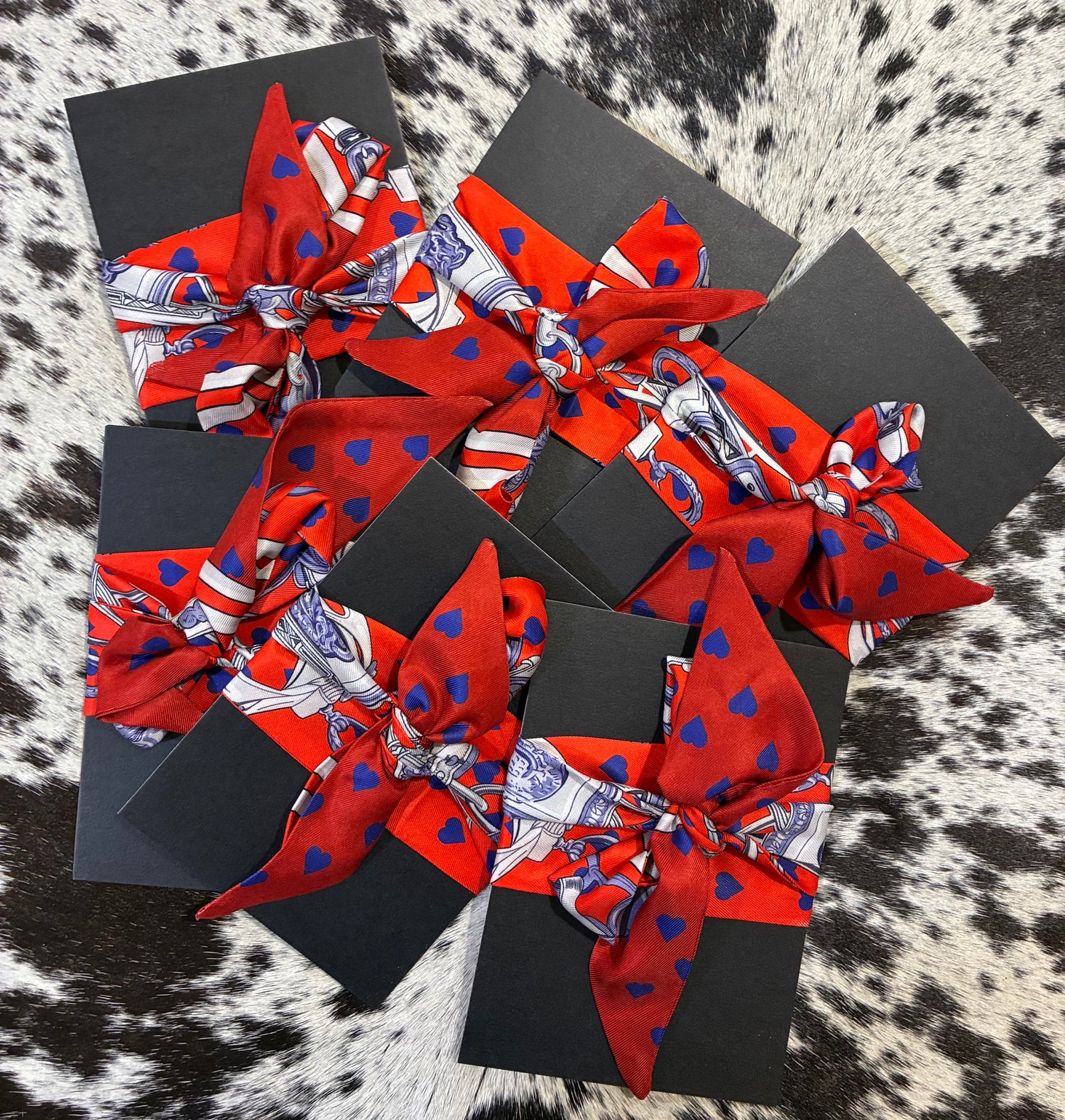 Neck tie scarf 