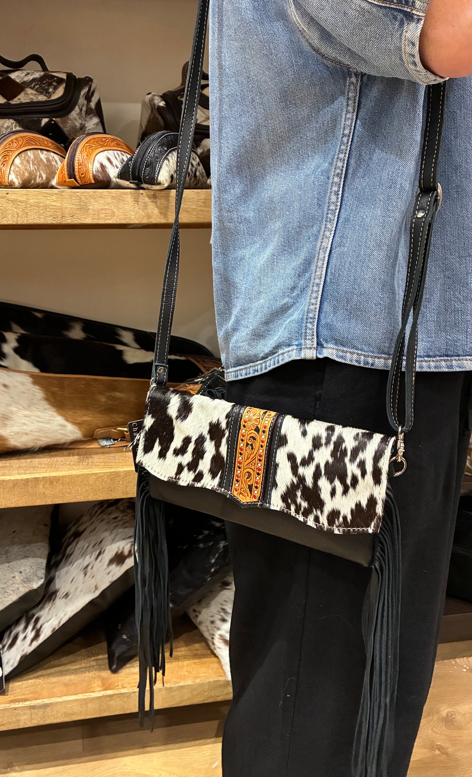 Hand Painted Tooling Leather Flap Cowhide Bag With Fringes – AB74