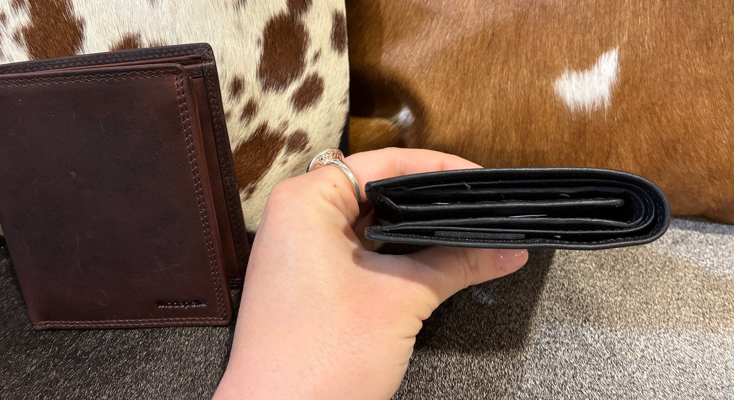 Vintage Mens Leather Wallet 