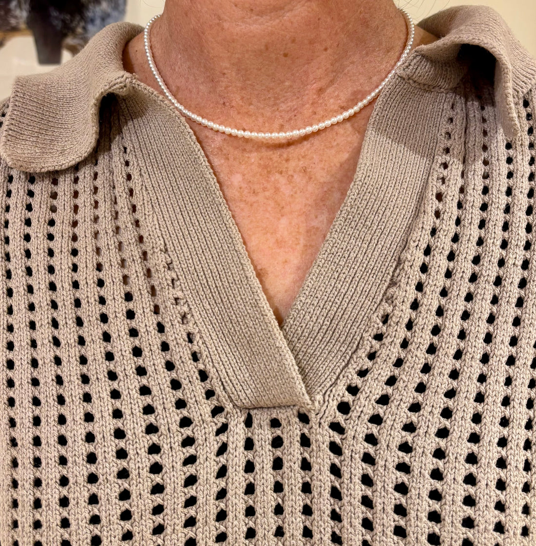 Tiny Pearl Choker