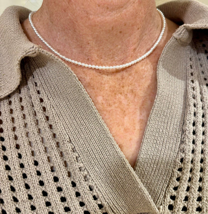 Tiny Pearl Choker