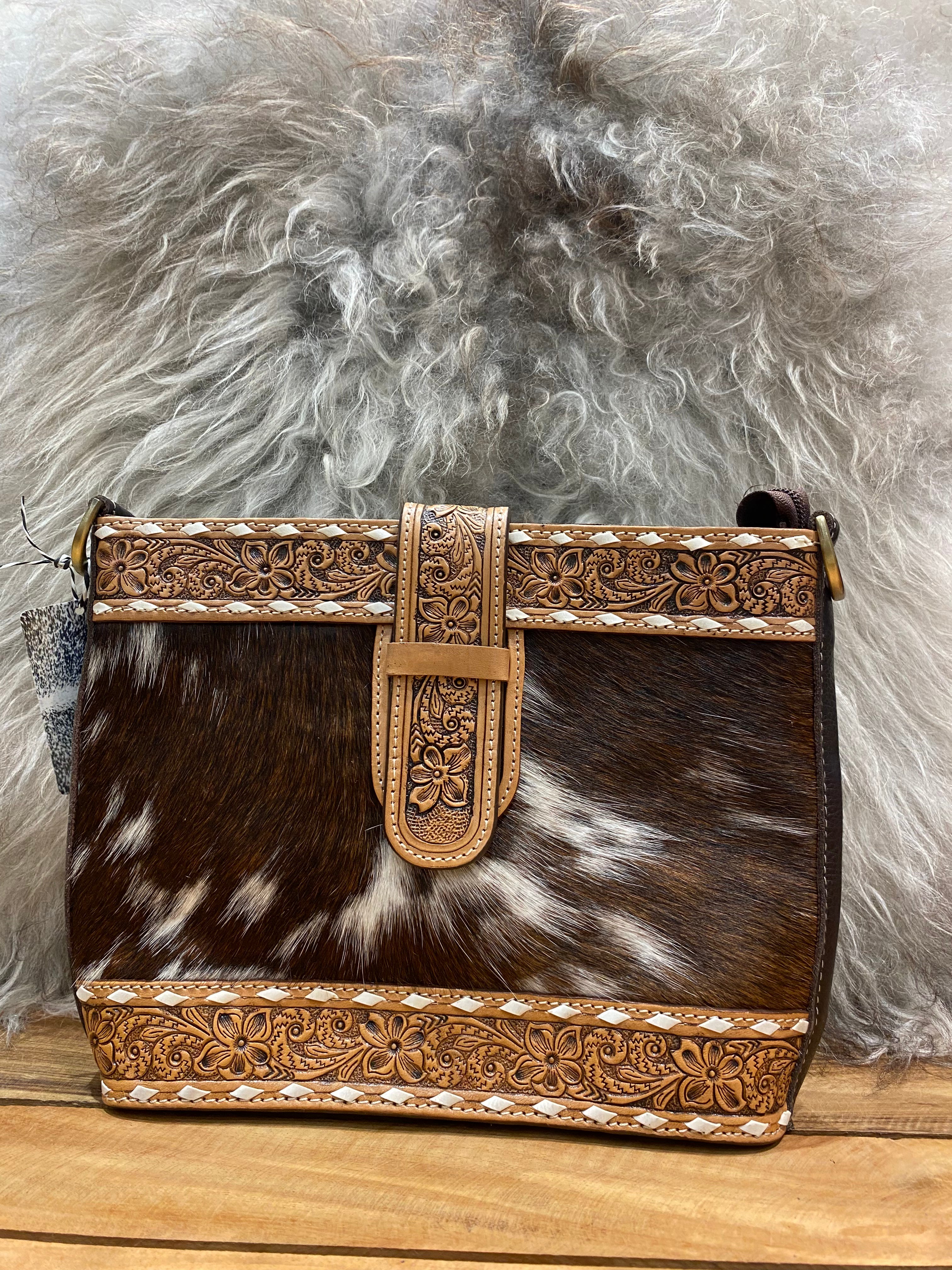 The Maracay Handbag 