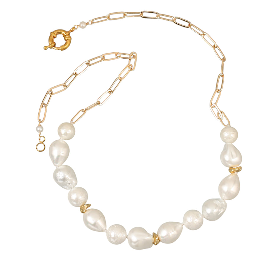 Shell Pearl Necklace Gold