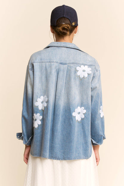 DT50299-FLOWER EMBROIDERED BUTTON FRONT WASH DENIM SHIRT