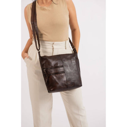 Leather Shoulder bag Bianca Brown GW6847BRN