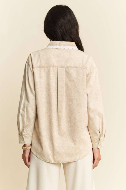 LIGHTWEIGHT WASHED LACE EDGE WAFFLE KNIT SHIRT