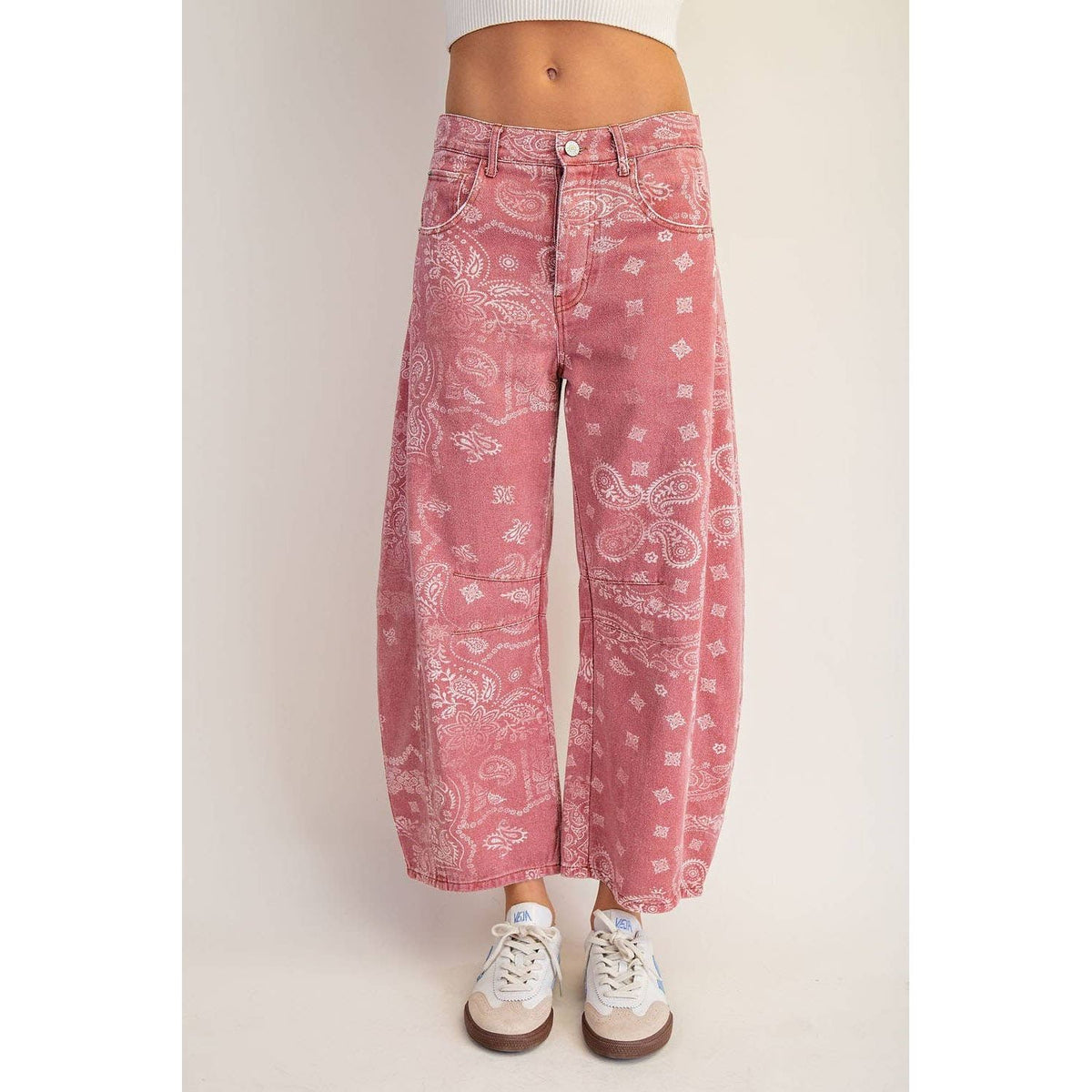 JEANS MINERAL WASHED PAISLEY PRINTED BARREL JEANS