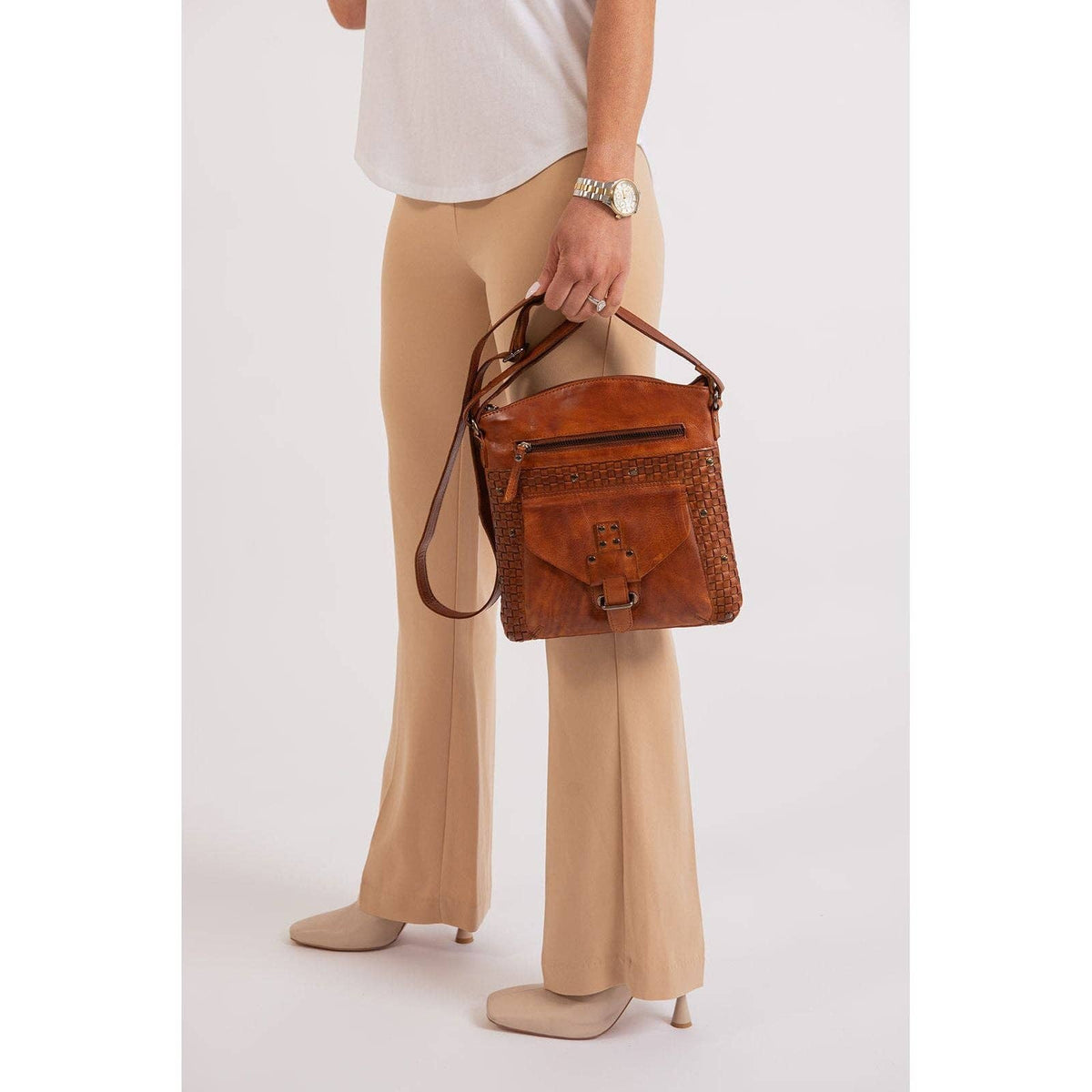 Leather Shoulder Bag - Elsa Cognac WS005COG