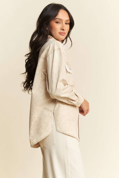 LIGHTWEIGHT WASHED LACE EDGE WAFFLE KNIT SHIRT
