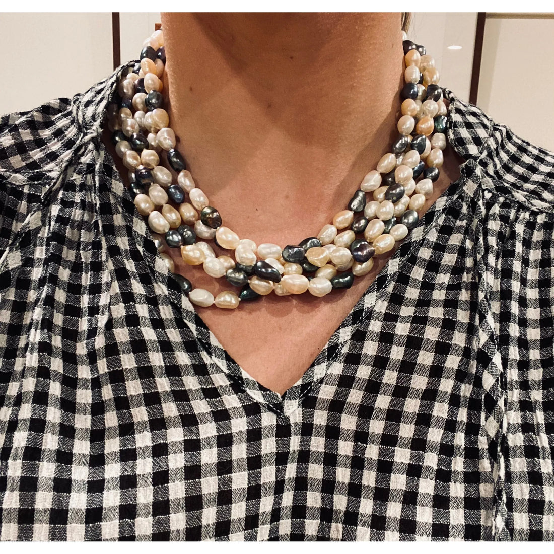 Layered Pearl Necklace 