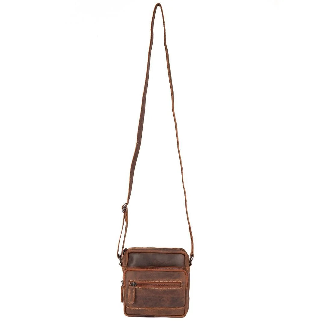 Oliver Shoulder Bag -Sandal