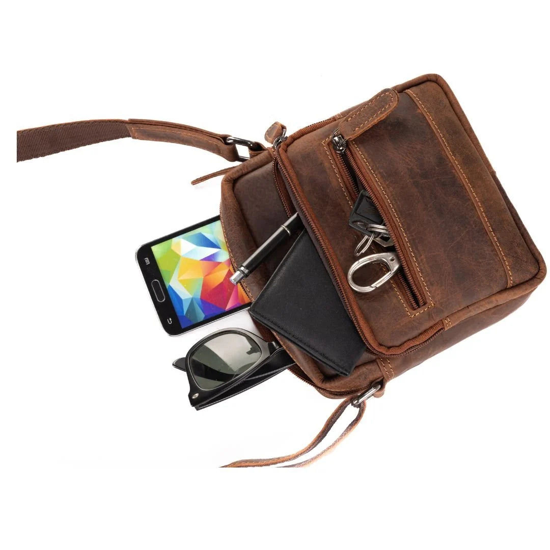 Oliver Shoulder Bag -Sandal