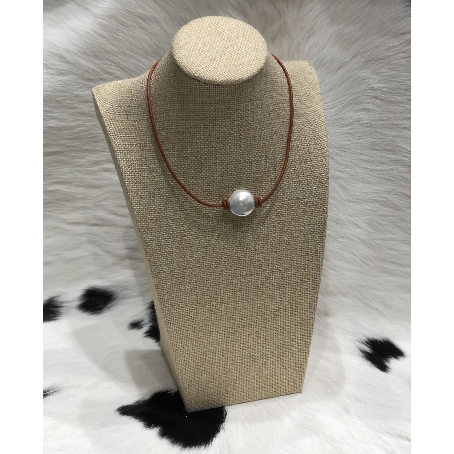 Coin pearl necklace 