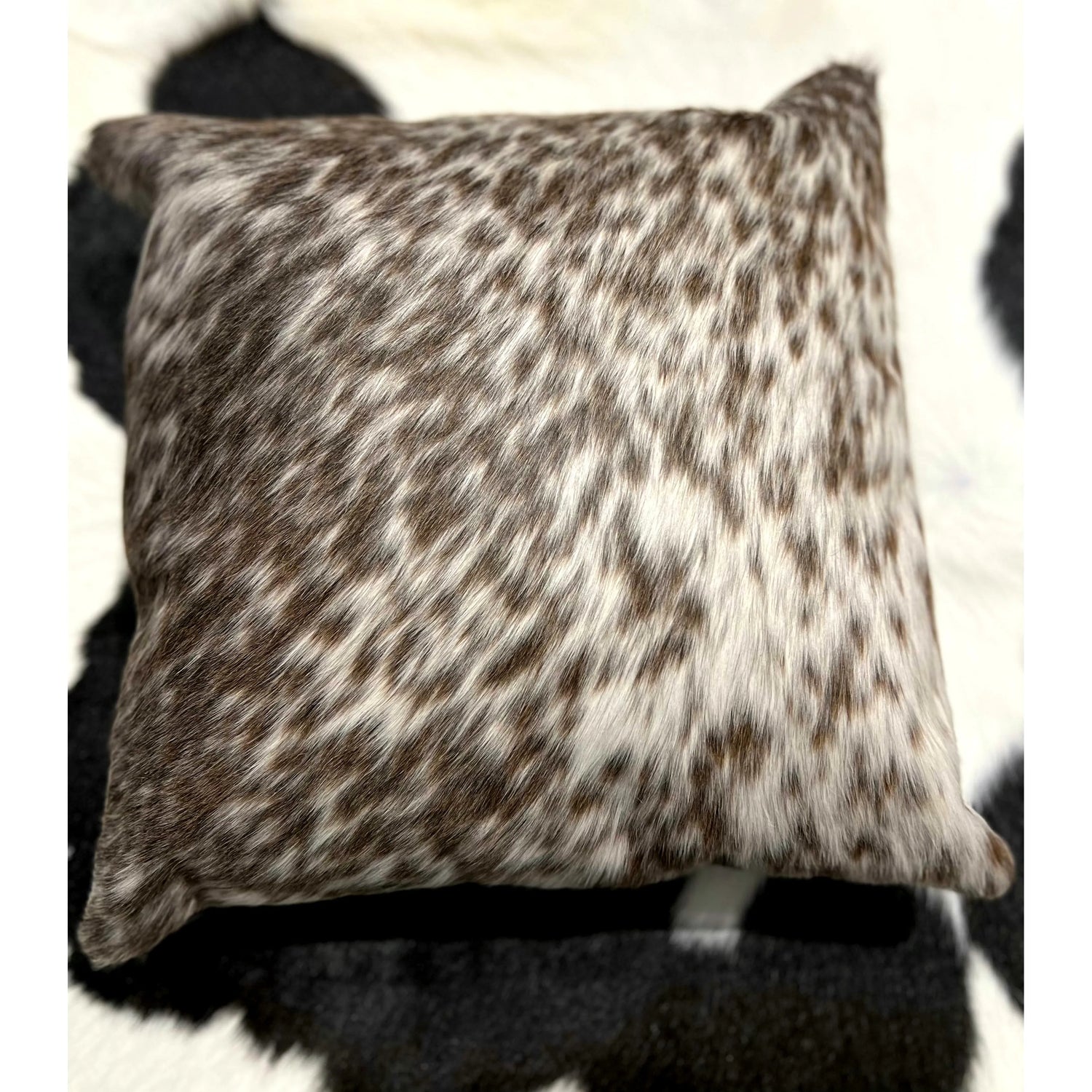 Square Cushion