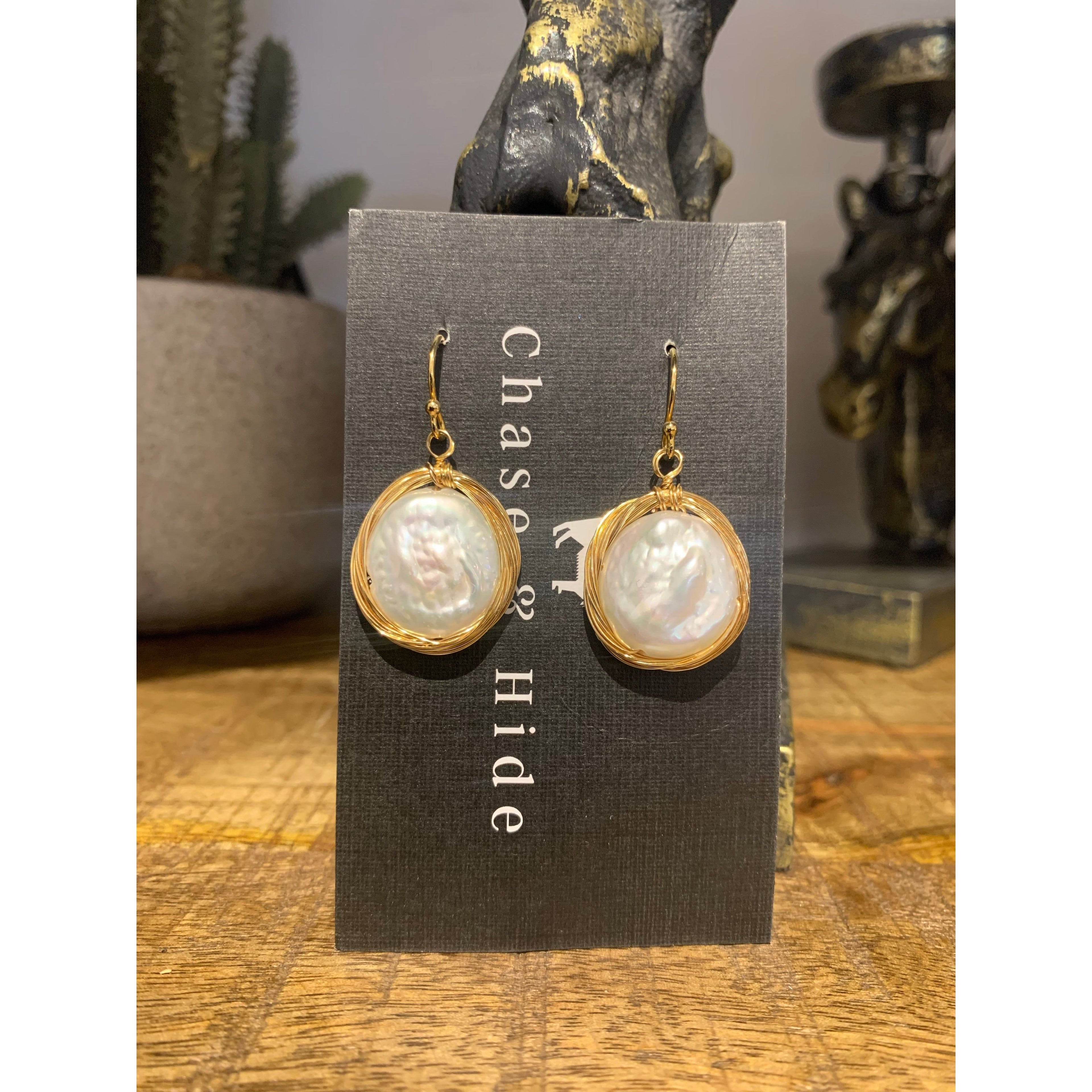 Baroque Pearl drop coin earrings Gold 