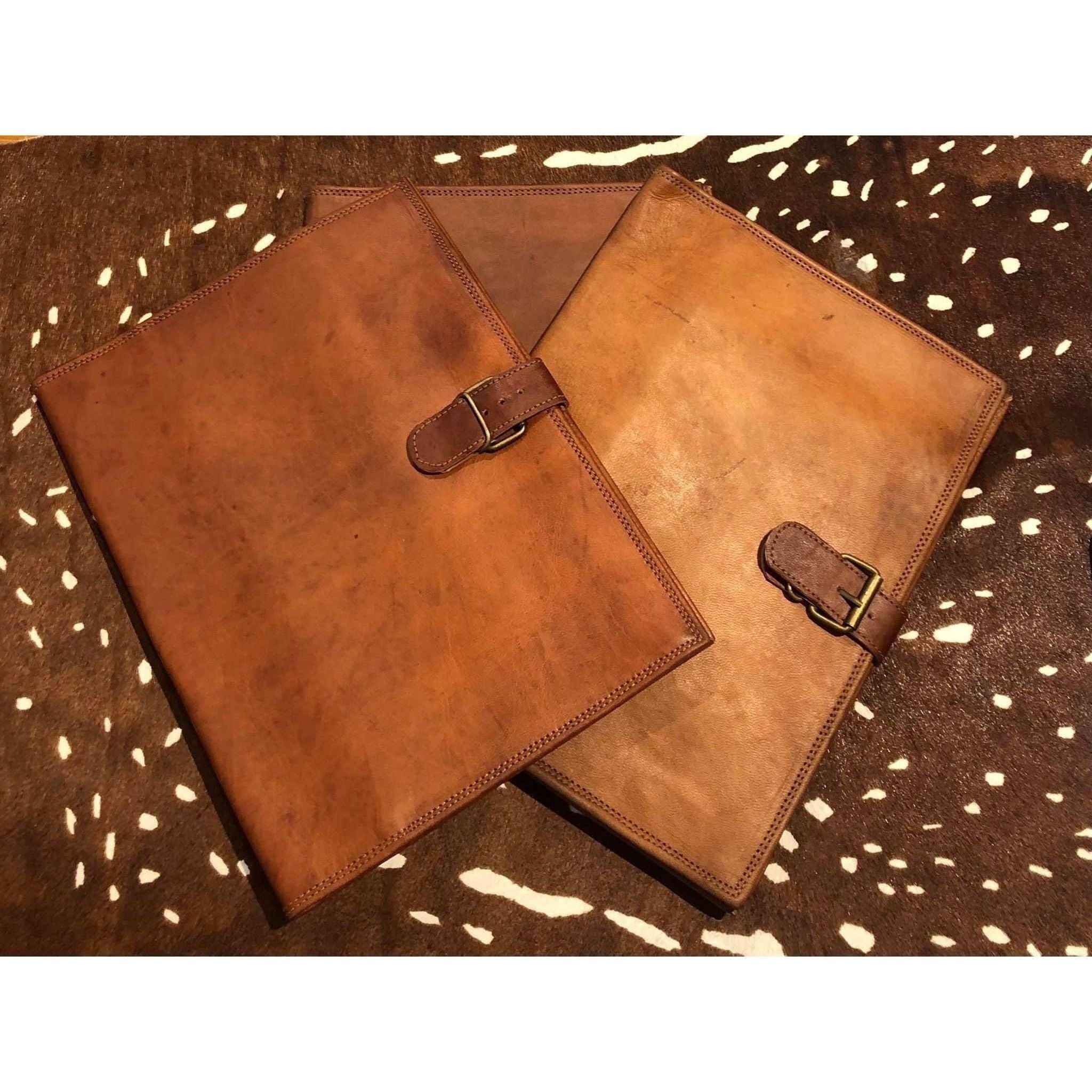 Leather A4 folio with buckle