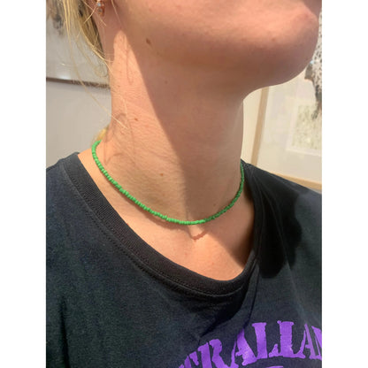 Green bead choker 